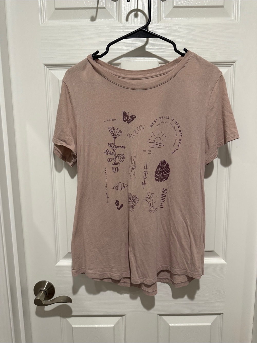 Old Navy Mauve Graphic Short Sleeve Tee
